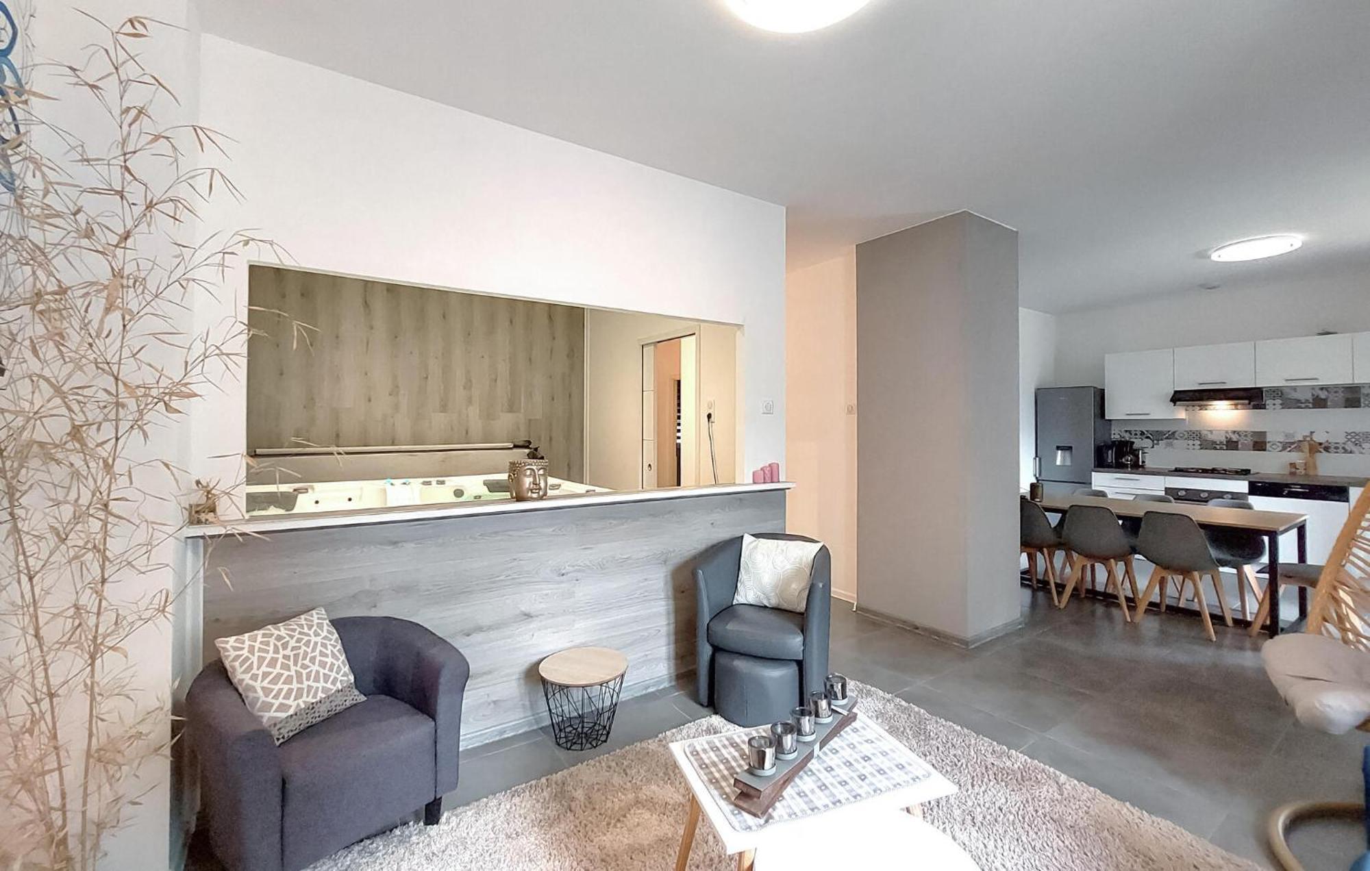 2 Bedroom Beautiful Apartment In Ле-Тійо Екстер'єр фото